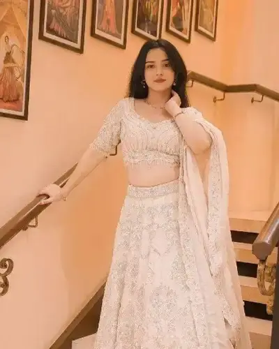 Escort Raghogarh